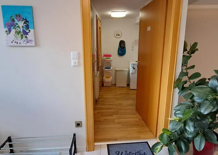 Doebling Apartment *